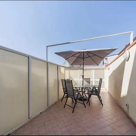 Allegra's Apartman *